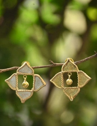 Dhokra Rhombus Charm Earring