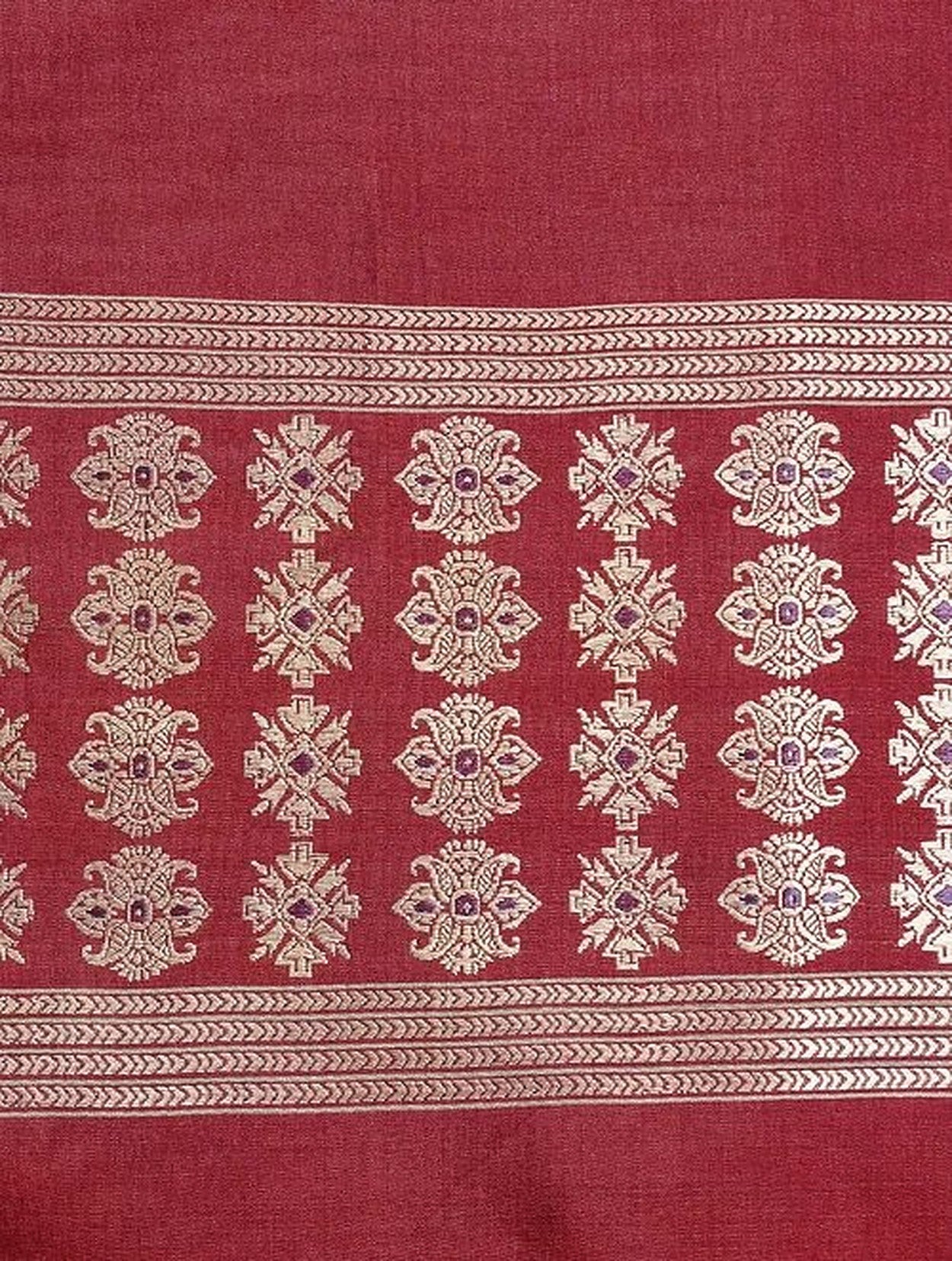 Maroon Pure Silk Hand woven Dupatta MIH049