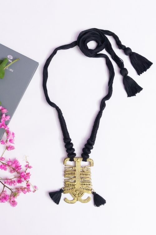 Brass Thread Matinee Necklace D11d