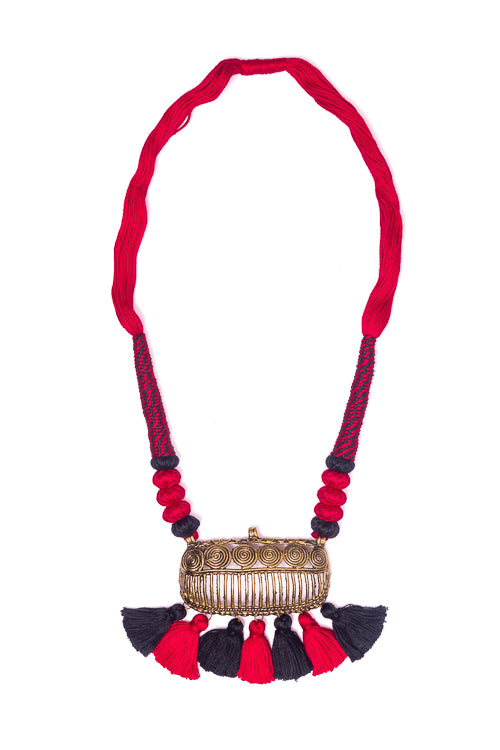 Red-Black Gold Tone Dhokra Necklace D14c