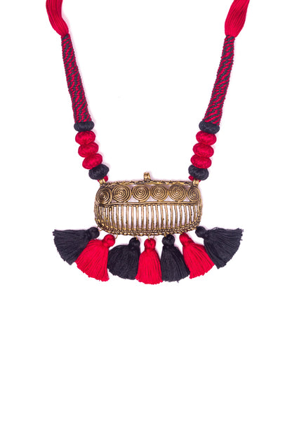 Red-Black Gold Tone Dhokra Necklace D14c